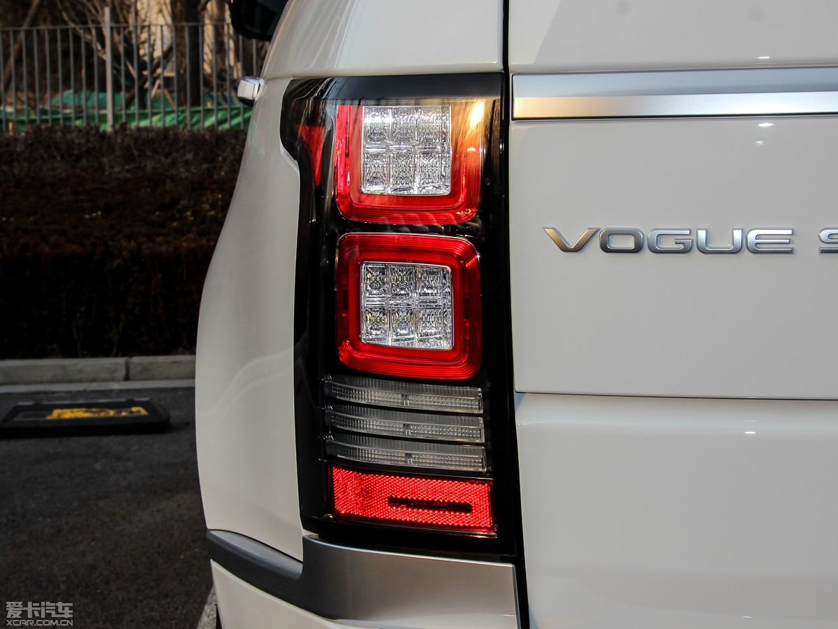 2015 3.0 V6 SC Vogue SE L