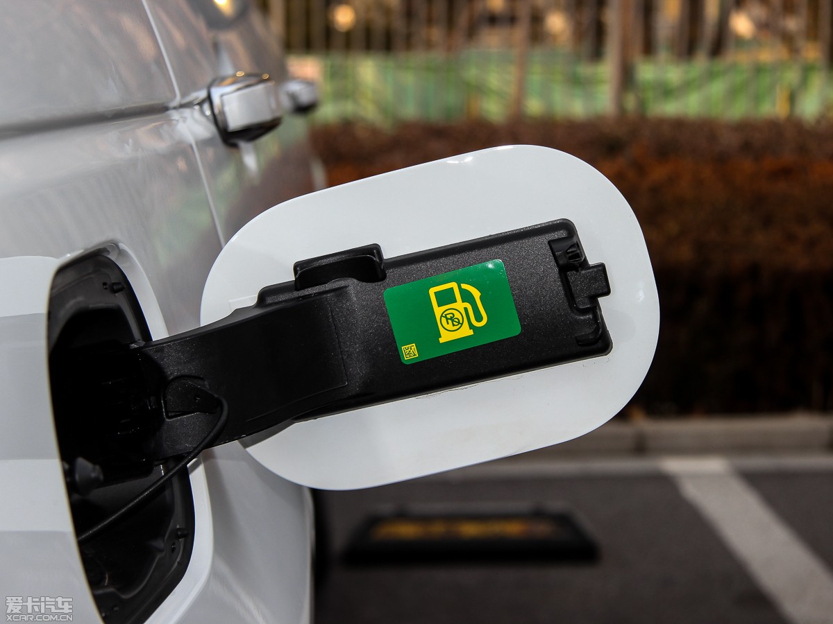 2015 3.0 V6 SC Vogue SE (chung)L