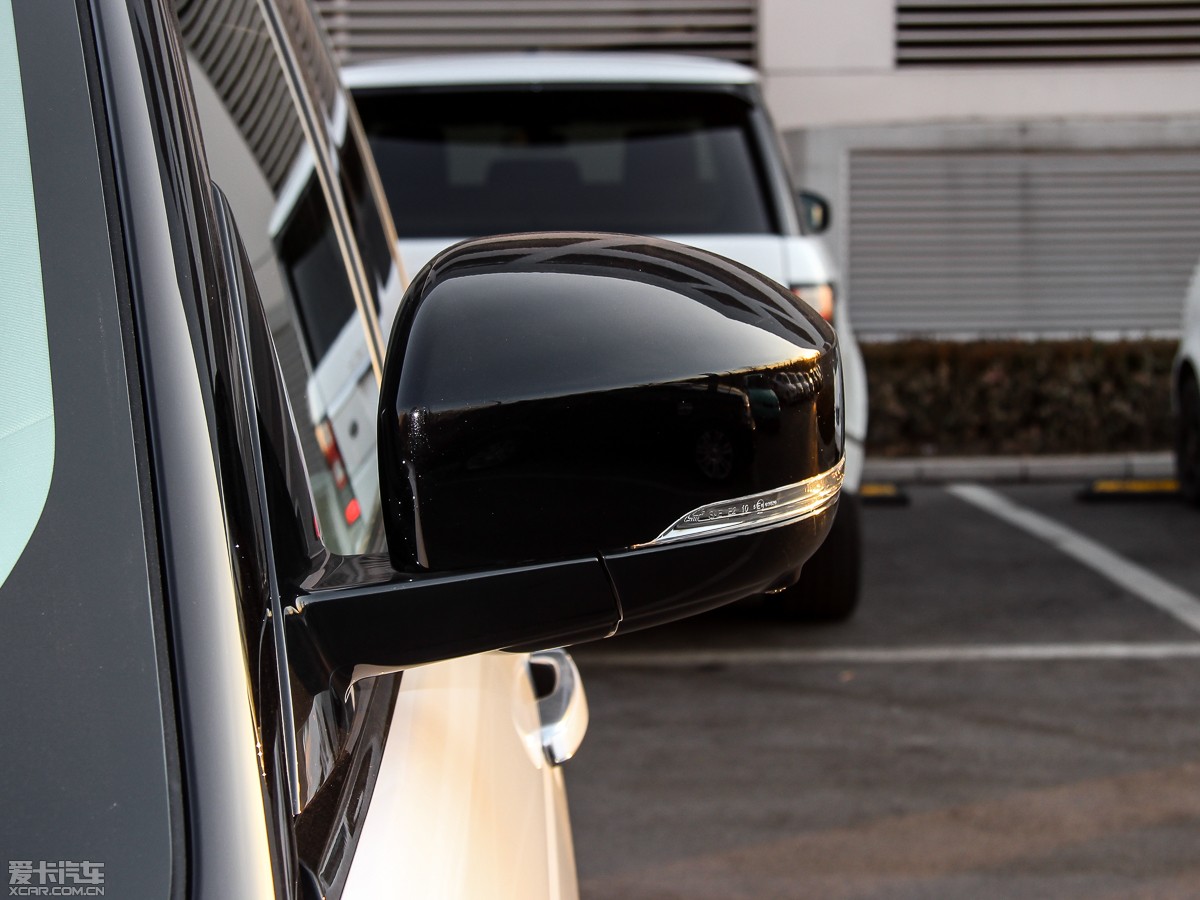 2015 3.0 V6 SC Vogue SE (chung)L