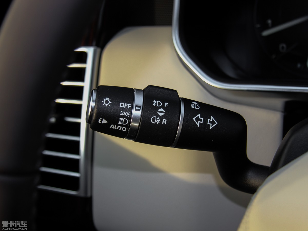 2015 3.0 V6 SC Vogue SE L