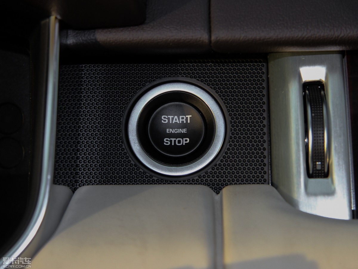 2015 3.0 V6 SC Vogue SE L