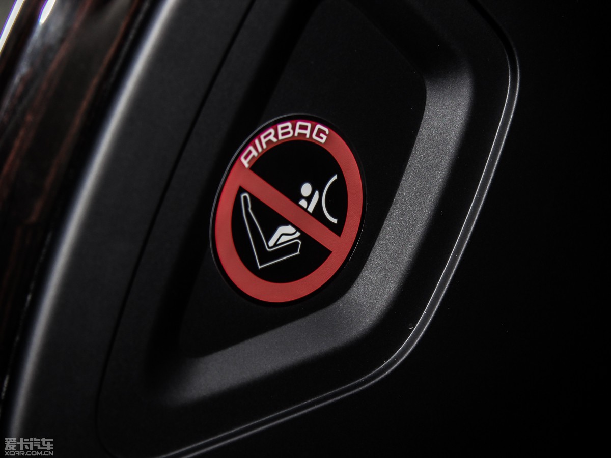 2015 3.0 V6 SC Vogue SE L