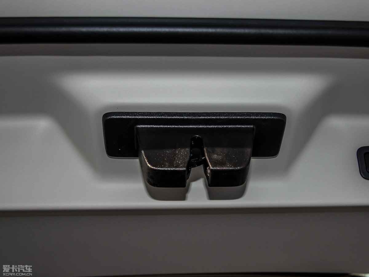 2015 3.0 V6 SC Vogue SE L