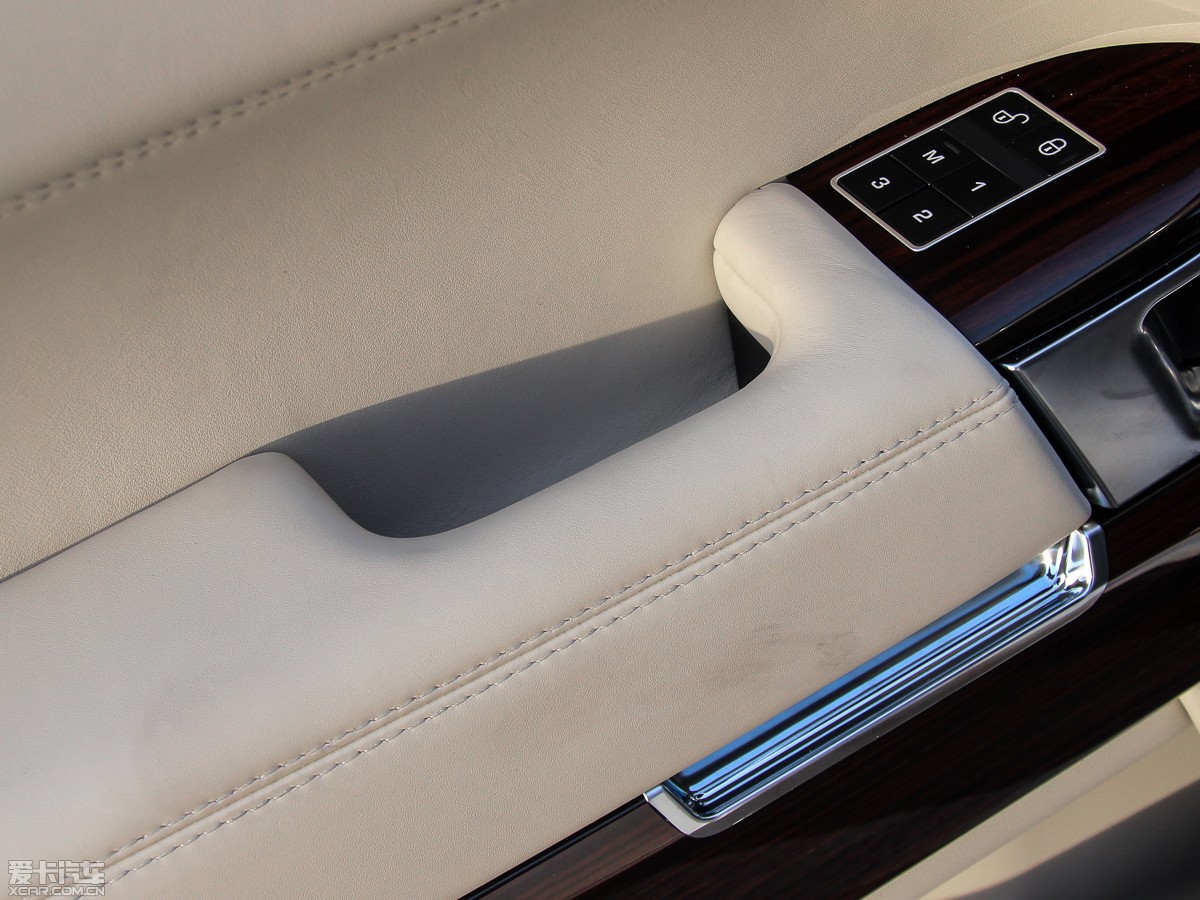 2015 3.0 V6 SC Vogue SE L