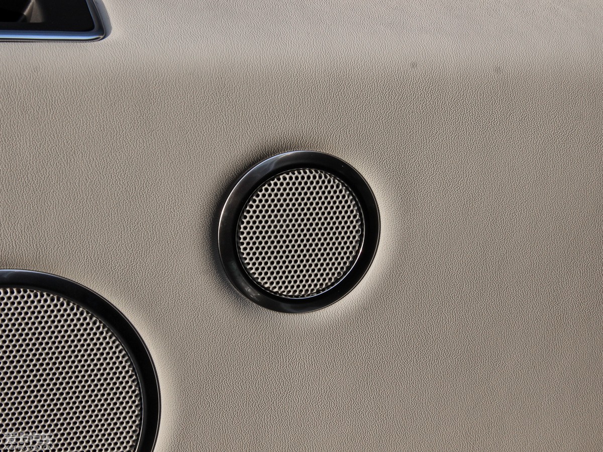 2015 3.0 V6 SC Vogue SE L