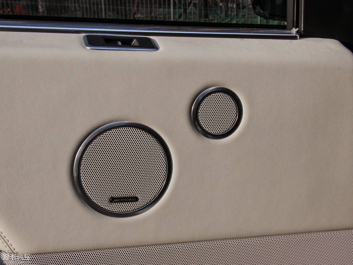 2015 3.0 V6 SC Vogue SE (chung)L