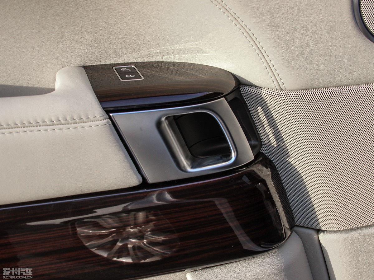 2015 3.0 V6 SC Vogue SE L