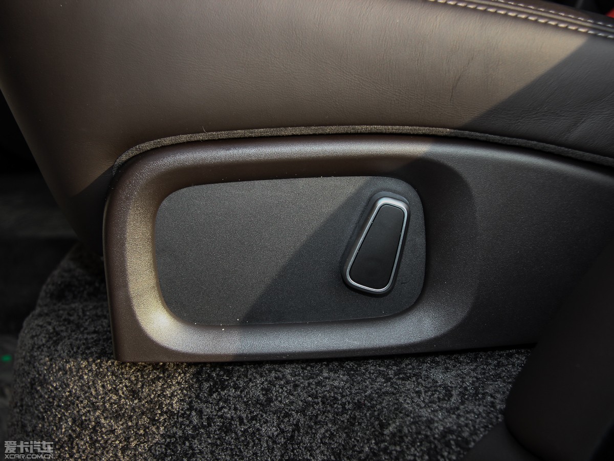 2015 3.0 V6 SC Vogue SE L