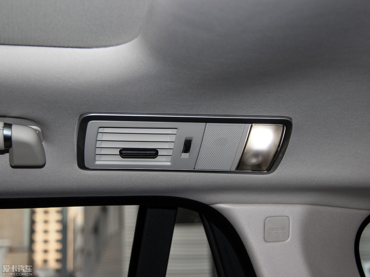 2015 3.0 V6 SC Vogue SE L