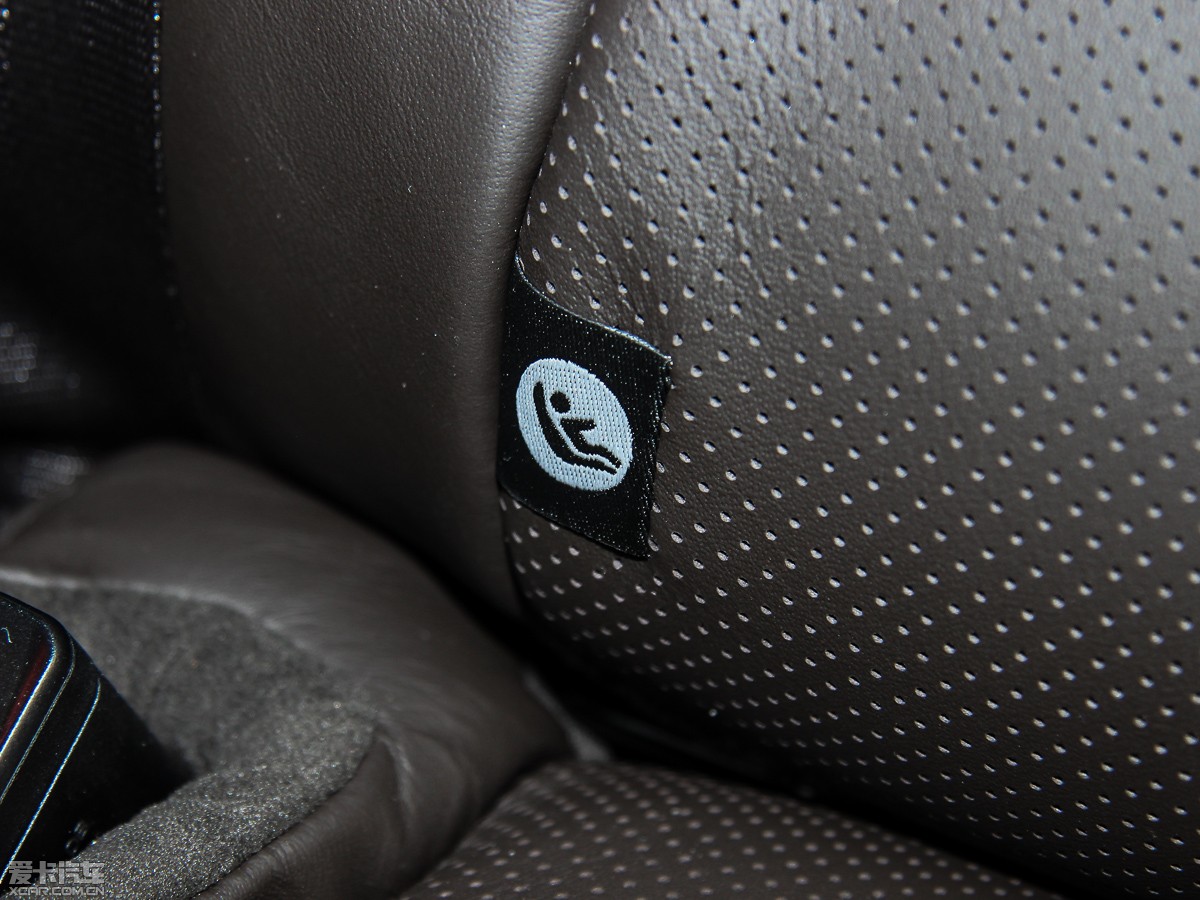 2015 3.0 V6 SC Vogue SE L