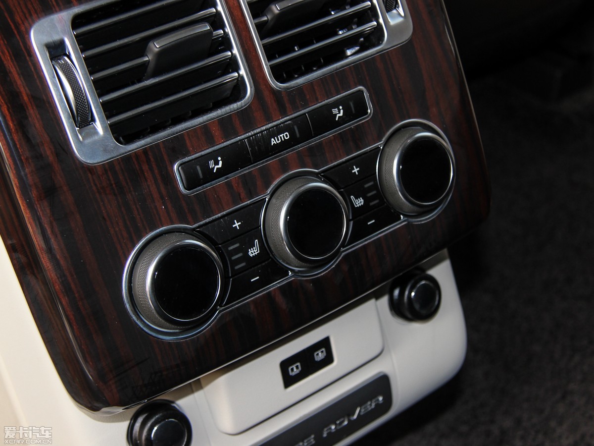 2015 3.0 V6 SC Vogue SE L