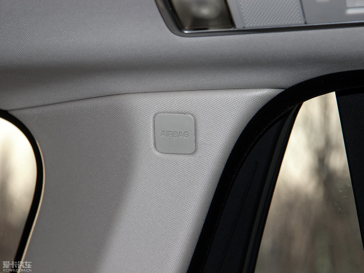 2015 3.0 V6 SC Vogue SE (chung)L