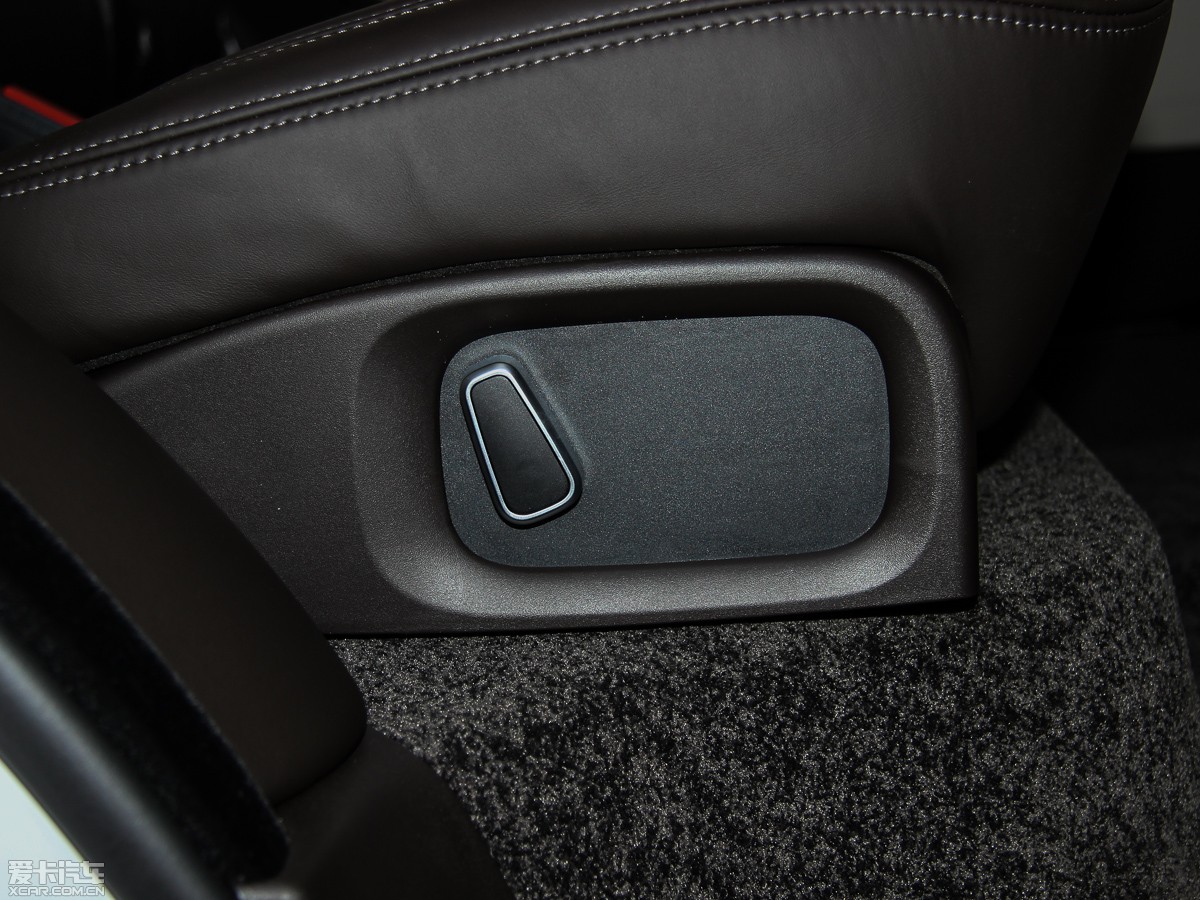 2015 3.0 V6 SC Vogue SE (chung)L