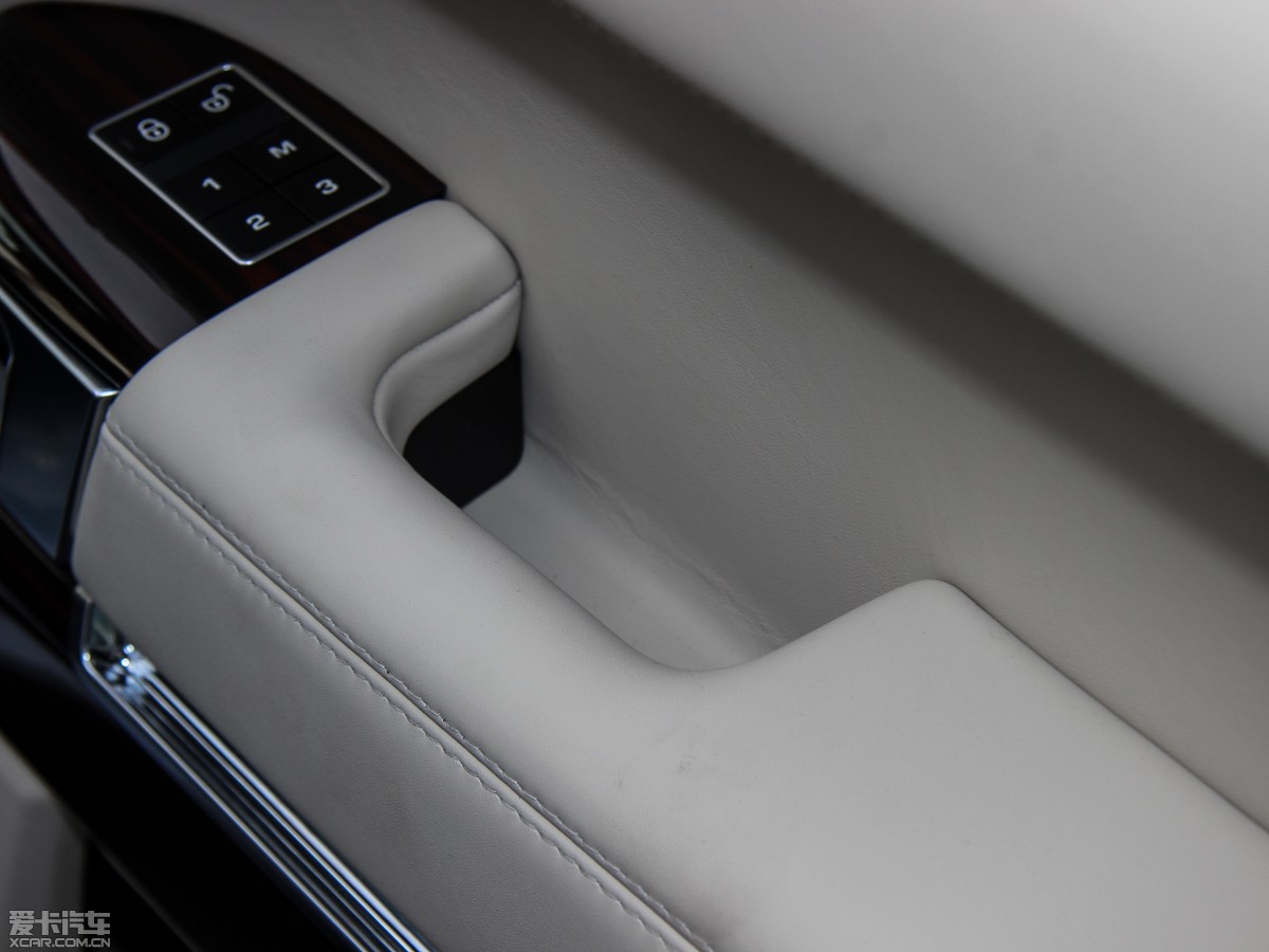 2015 3.0 V6 SC Vogue SE L