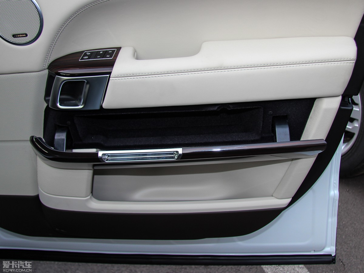 2015 3.0 V6 SC Vogue SE (chung)L