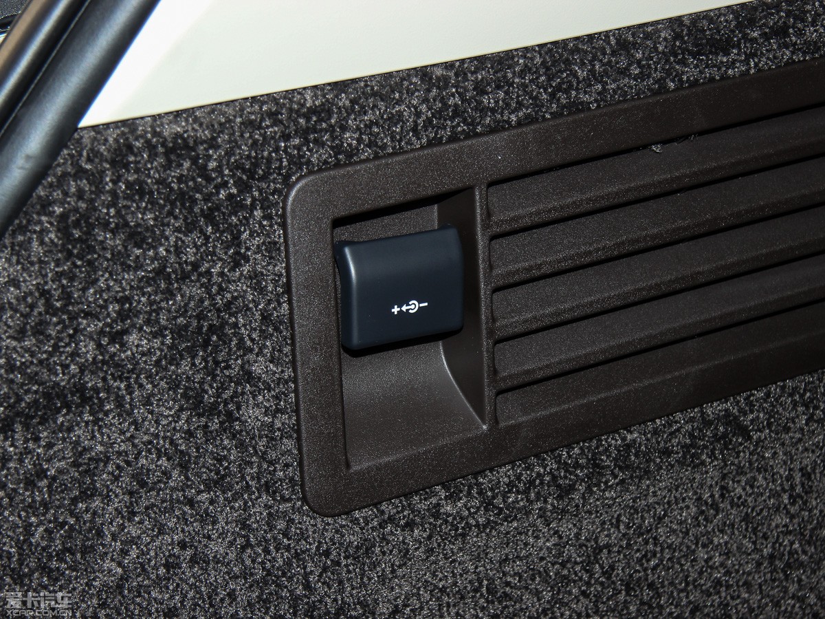 2015 3.0 V6 SC Vogue SE (chung)L