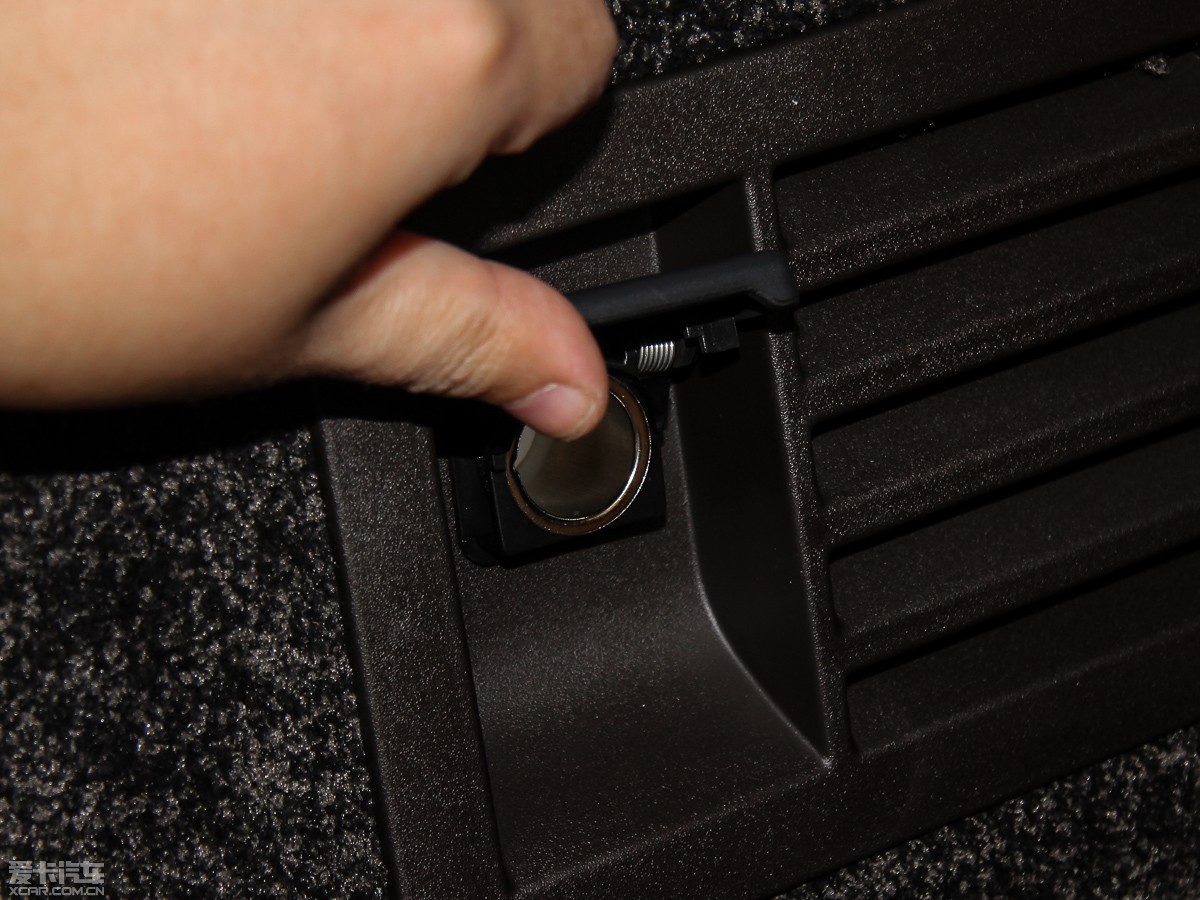 2015 3.0 V6 SC Vogue SE (chung)L