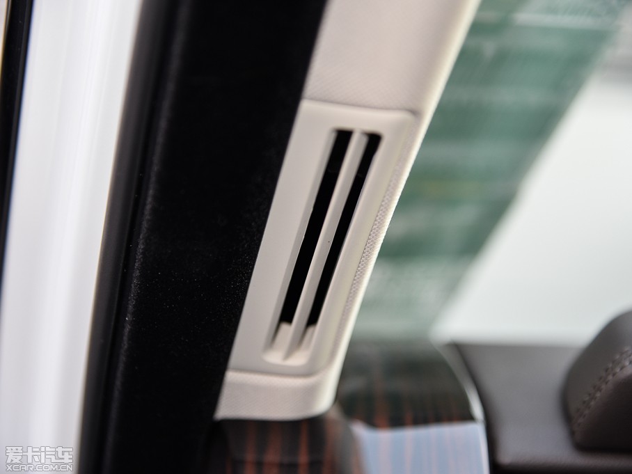 2015 3.0 V6 SC Vogue