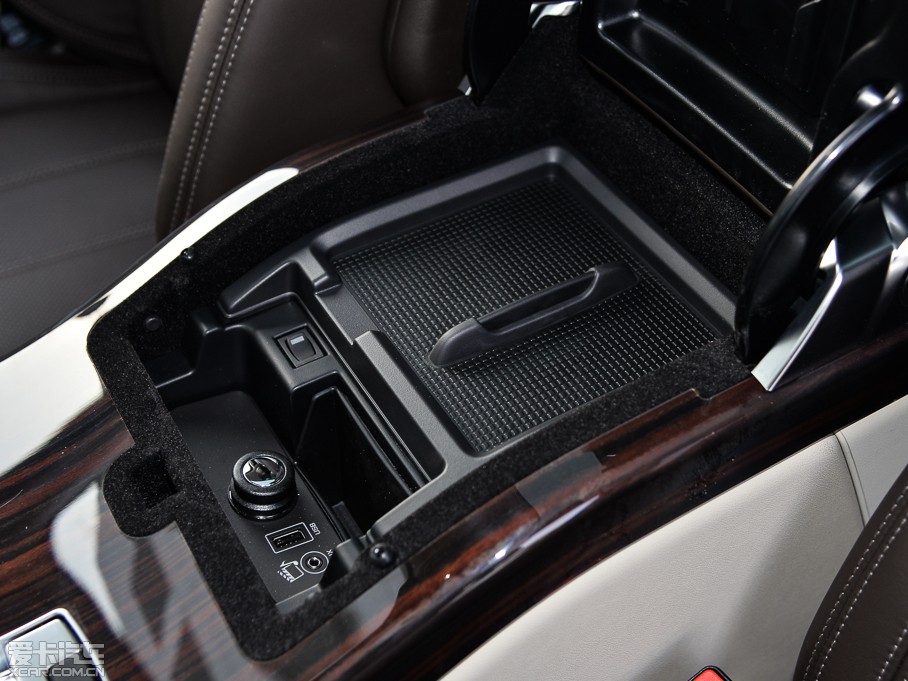 2015 3.0 V6 SC Vogue