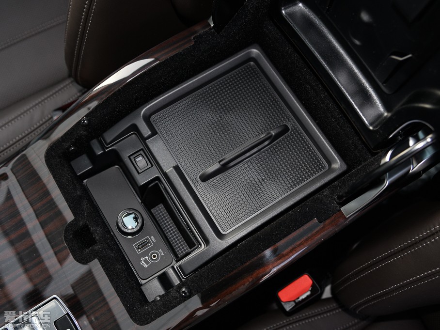 2015 3.0 V6 SC Vogue