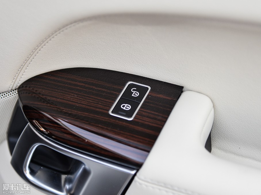 2015 3.0 V6 SC Vogue