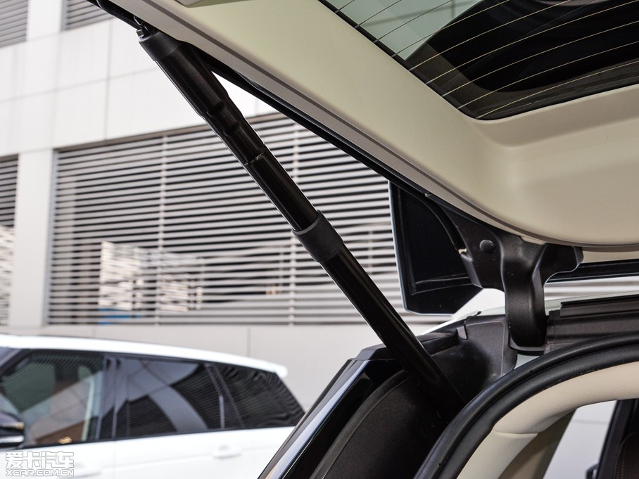 2015 3.0 V6 SC Vogue