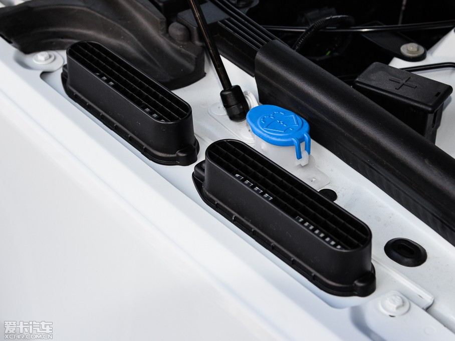 2015 3.0 V6 SC Vogue