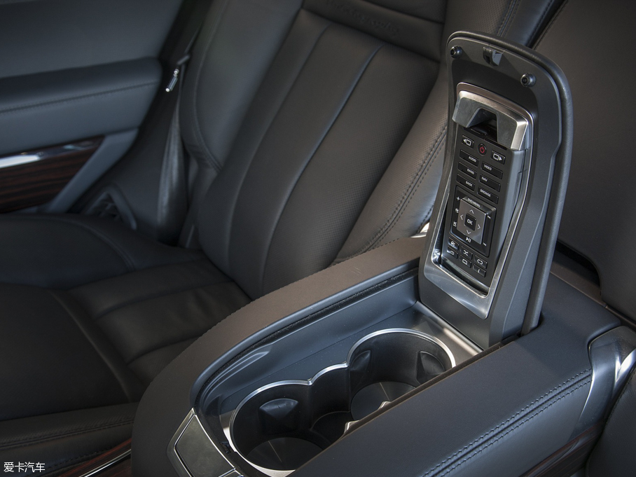 2015��� SV Autobiography