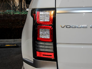 20153.0 V6 SC Vogue SE L ^