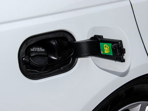 20153.0 V6 SC Vogue SE L ^