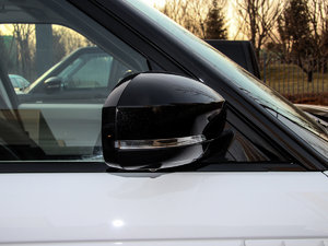 20153.0 V6 SC Vogue SE L ^