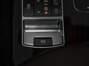 20153.0 V6 SC Vogue SE L п؅^