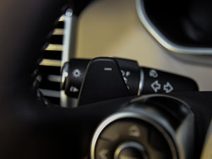 20153.0 V6 SC Vogue SE L п؅^