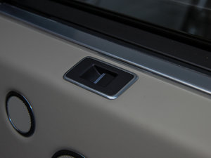 20153.0 V6 SC Vogue SE (chung)L п؅^(q)