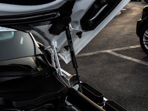 20153.0 V6 SC Vogue SE L 