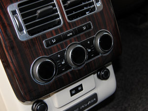 20153.0 V6 SC Vogue SE (chung)L g