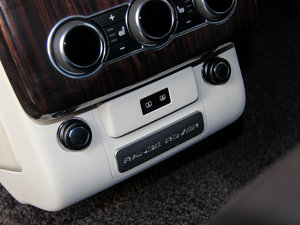 20153.0 V6 SC Vogue SE (chung)L g