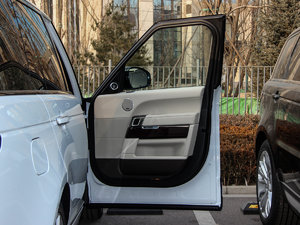 20153.0 V6 SC Vogue SE (chung)L g