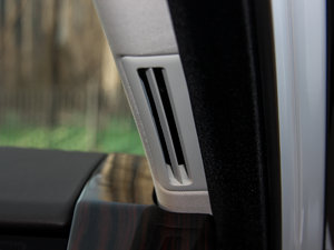 20153.0 V6 SC Vogue SE L g