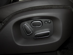 20153.0 V6 SC Vogue SE L g