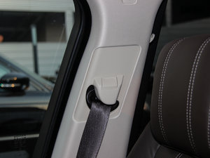 20153.0 V6 SC Vogue SE (chung)L g