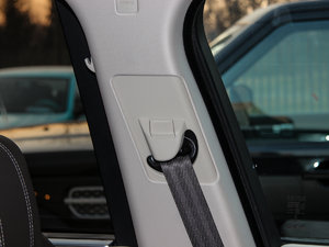 20153.0 V6 SC Vogue SE (chung)L g