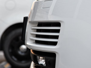 20153.0 V6 SC Vogue ^