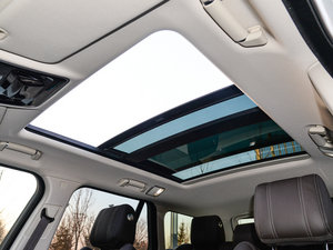 2015款3.0 V6 SC Vogue 空间座椅