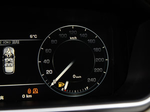 20153.0 V6 SC Vogue п؅^