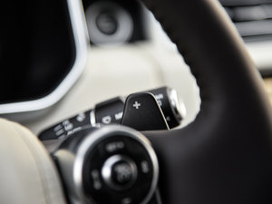 20153.0 V6 SC Vogue п؅^