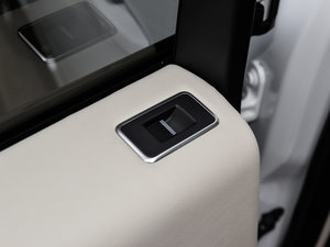 20153.0 V6 SC Vogue п؅^