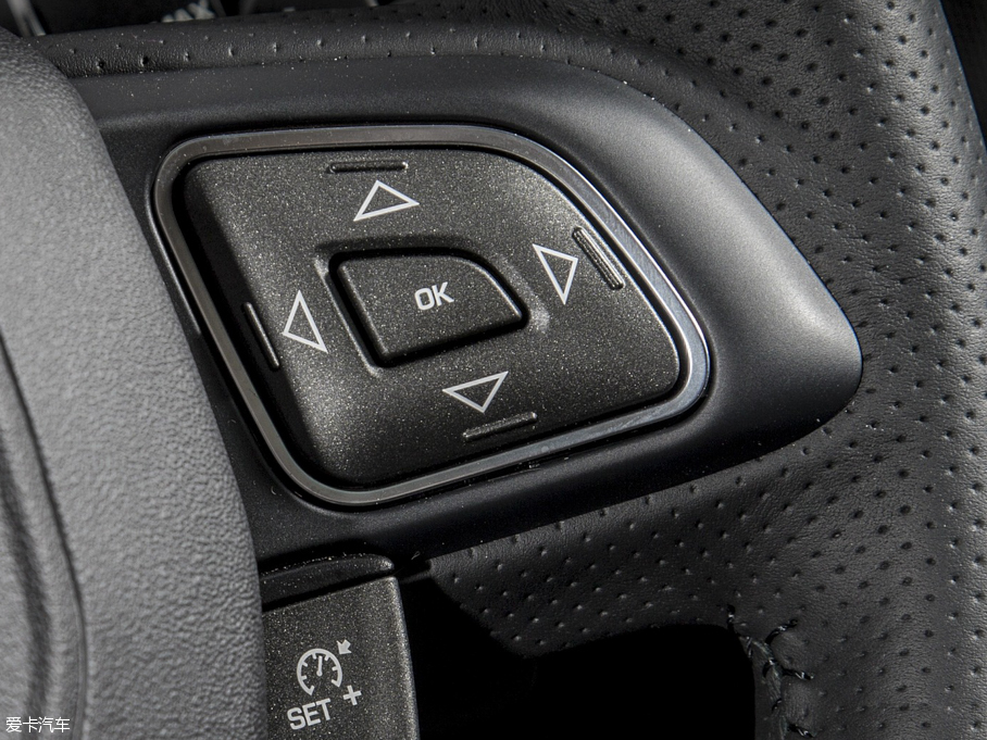 2016٘O(M) HSE Luxury Dynamic