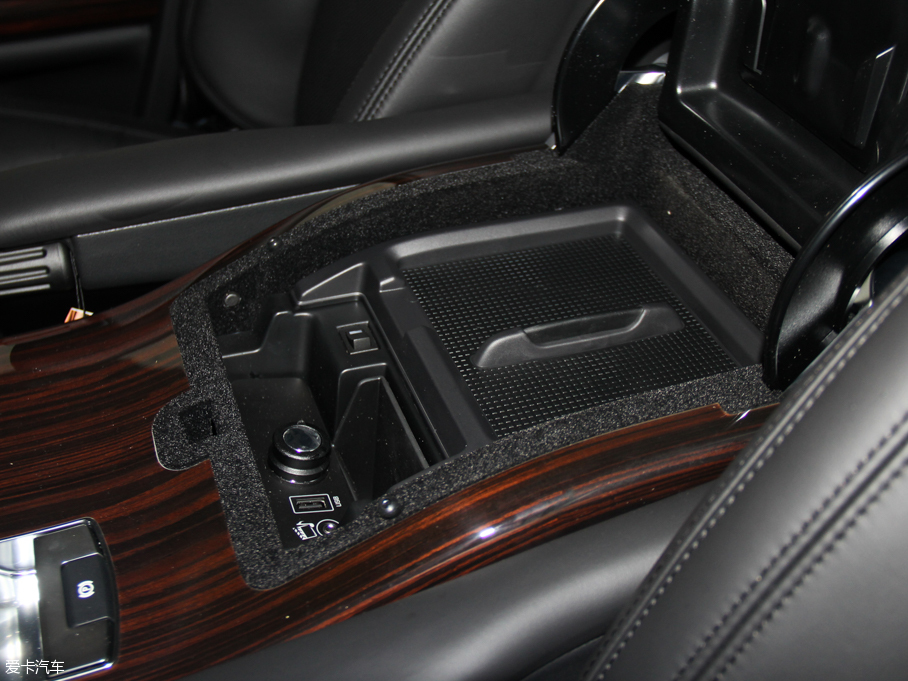 2016 3.0 V6 Vogue L(zhng)