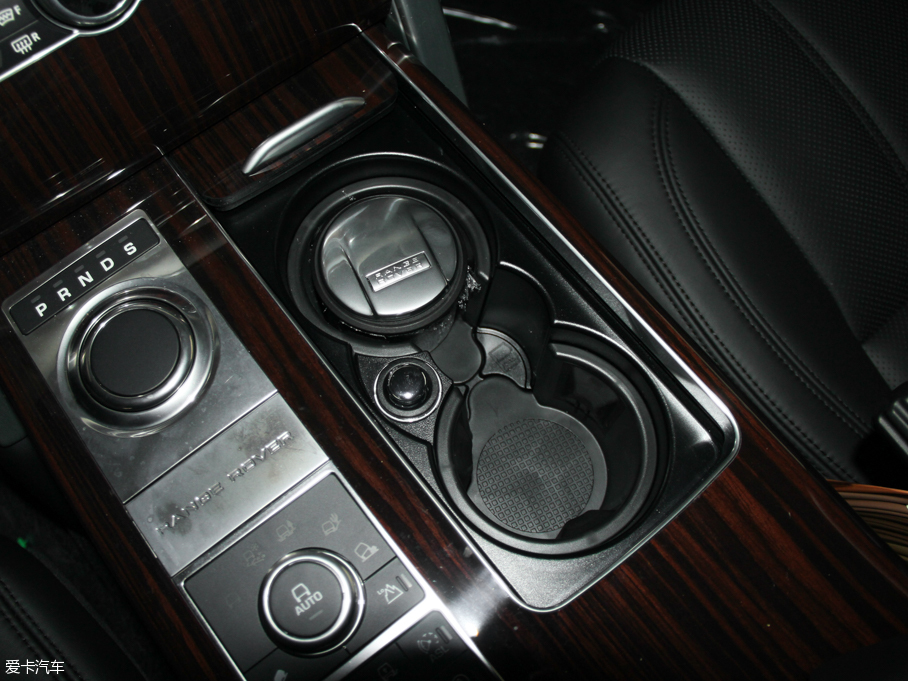 2016 3.0 V6 Vogue L